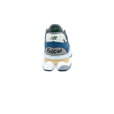 کتونی نیوبالانس 9060 مردانه سفید آبی پر رنگ کد 07901115