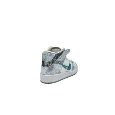 کتونی نایک دراگون ساقدار زنانه سفید طوسی روشن (چاپی) کد 04102045
